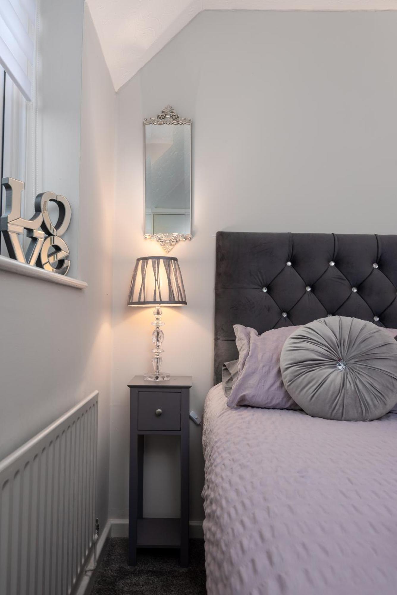 Worcester Fabulous Cherry Tree Mews Self Check In Dogs Welcome By Prior Arrangement , 2 Double Bedrooms ,Super Fast Wi-Fi, With Free Off Road Parking For 2 Vehicles Near Royal Hospital And Woodland Walks Bagian luar foto